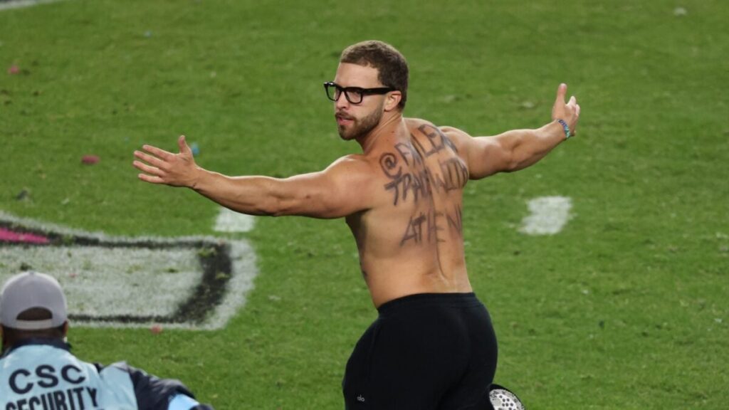 Enjoy This POV of Getting Arrested at the Super Bowl—Courtesy of Smart Glasses